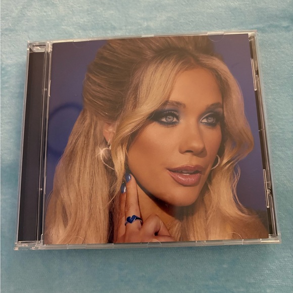 Megan Moroney Signed Insert Am I Okay? CD - Picture 2 of 3